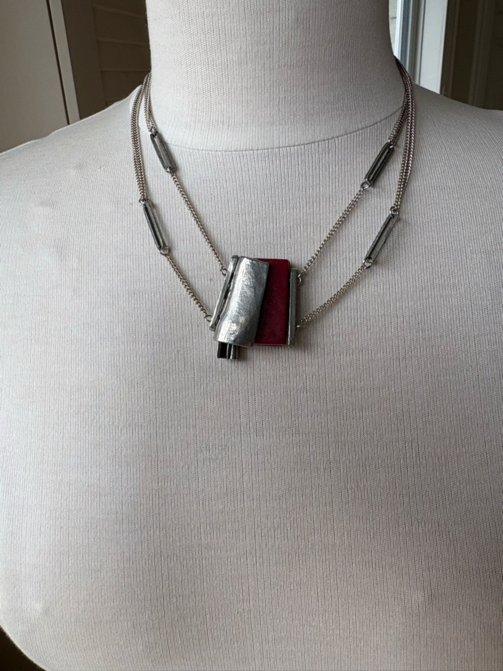 ANNE-MARIE CHAGNON Silver Chain Necklace with Red Accent Pendant